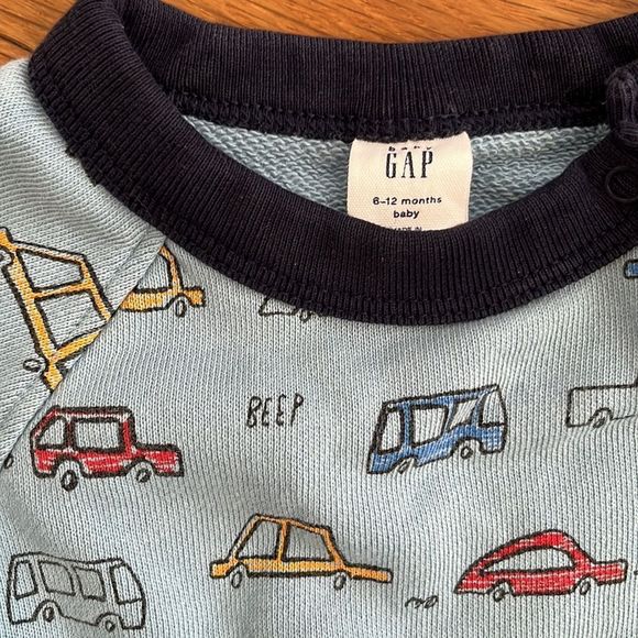 Gap Long Sleeve Romper with Cars - Picture 2 of 5